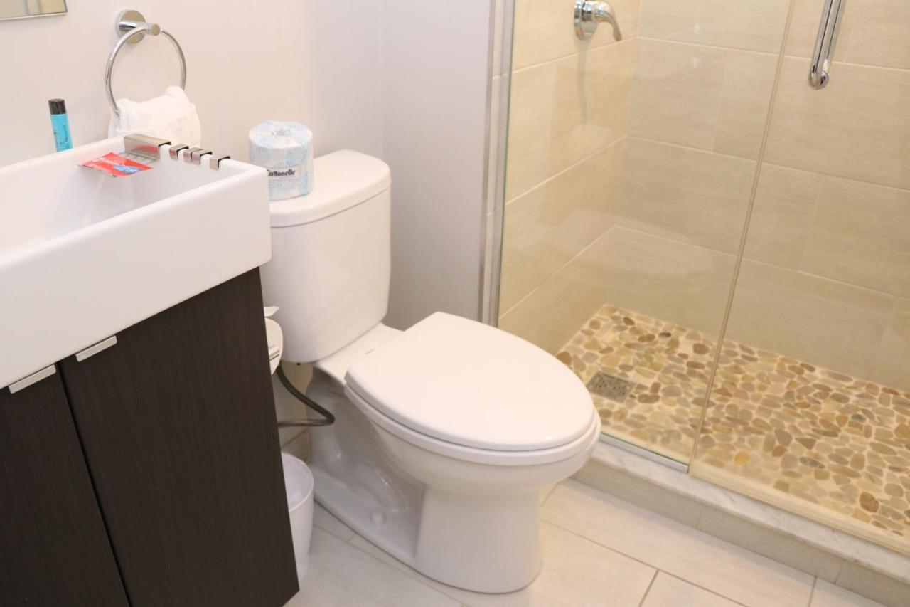 A Stylish Stay W/ A Queen Bed, Heated Floors.. #34 Бруклин Экстерьер фото